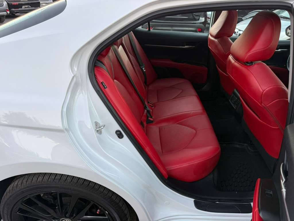 Used 2021 Toyota Camry XSE w/ Navigation Package image 24