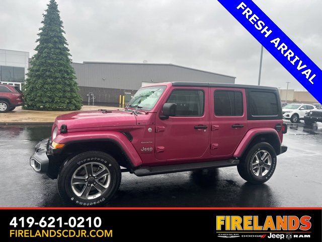 Used 2022 Jeep Wrangler Unlimited Sahara w/ Cold Weather Group image 14