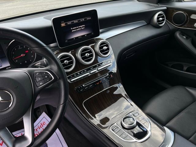 Used 2019 Mercedes-Benz GLC 300 4MATIC image 36