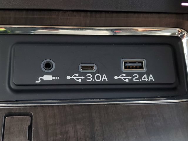 Used 2026 Subaru Ascent Touring w/ Popular Package #1 AWD/4WD image 32