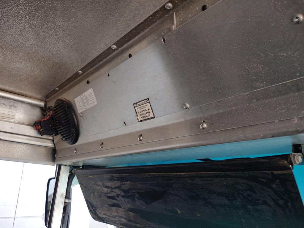 Used 2017 Ford E-350 and Econoline 350 Super Duty w/ A/C Prep Package RWD image 27