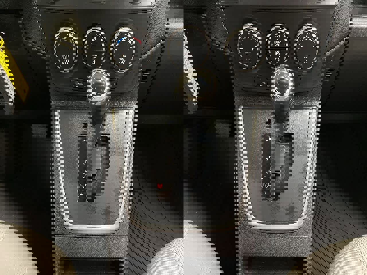 Used 2014 MAZDA MAZDA5 Touring image 26