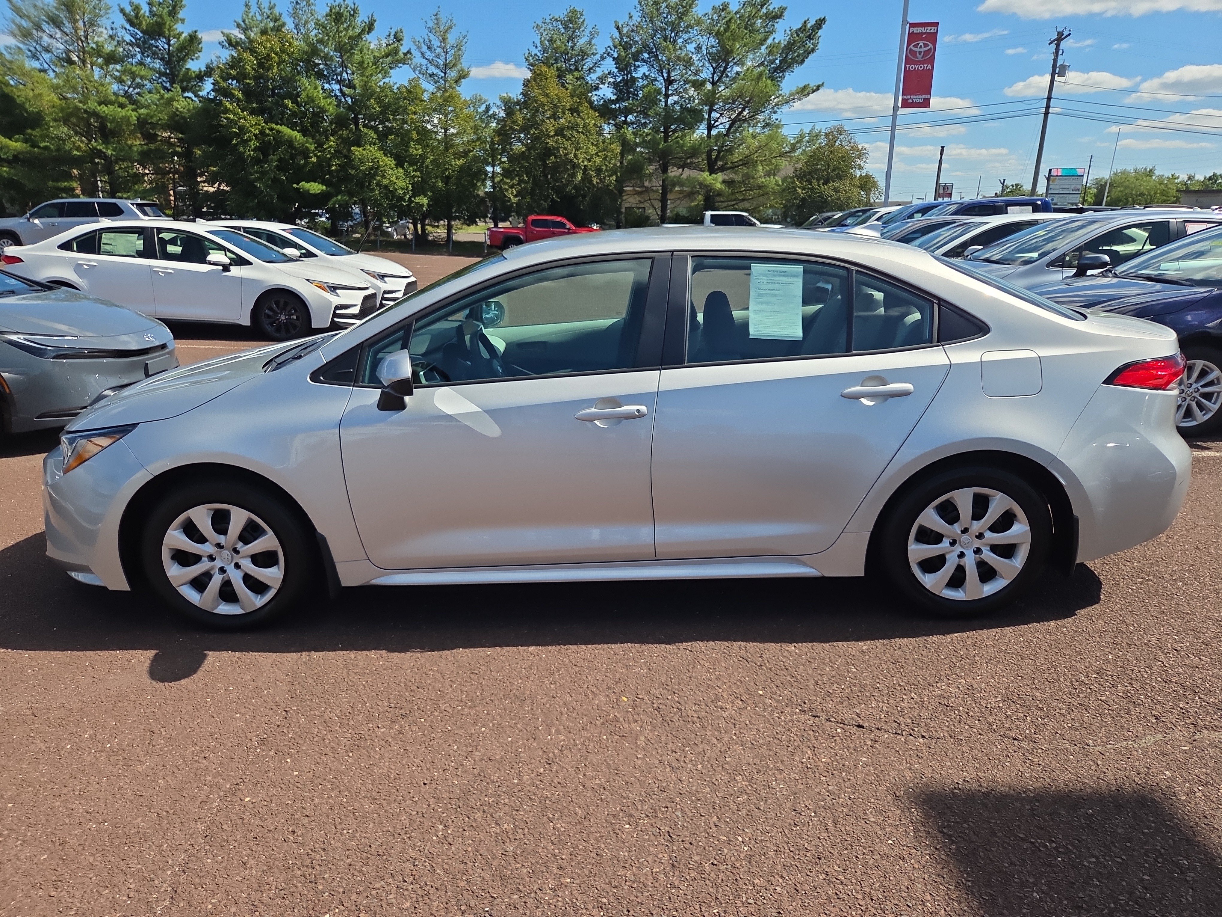 Certified 2025 Toyota Corolla LE FWD image 6