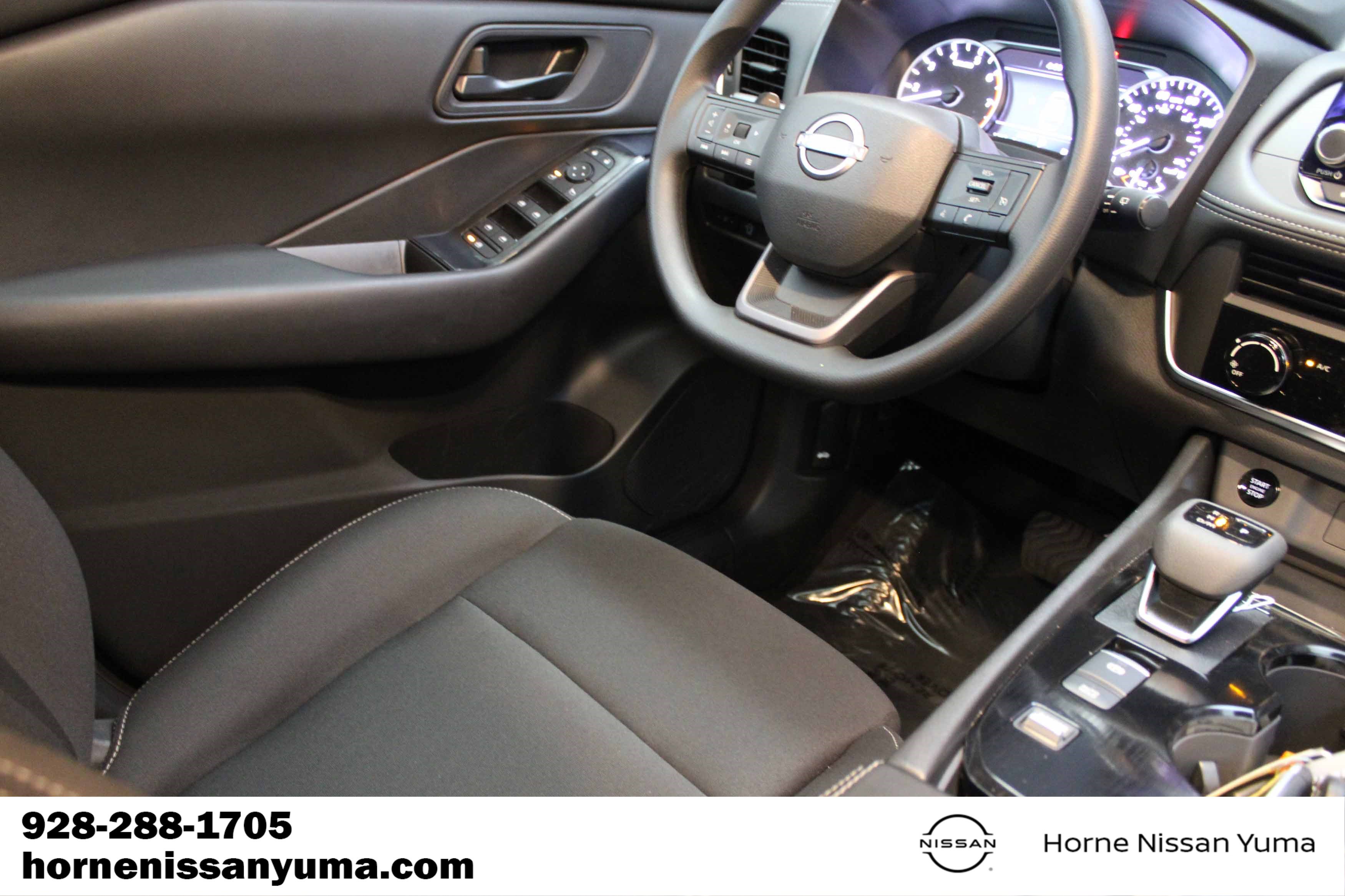 Certified 2025 Nissan Rogue S FWD image 10