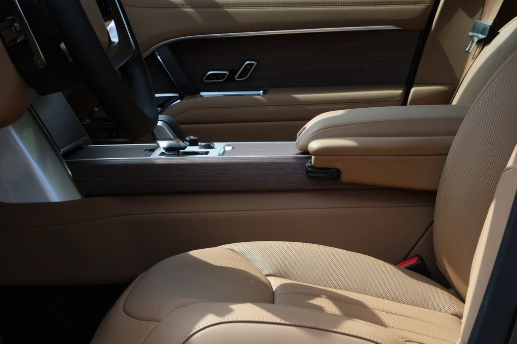 New 2027 Land Rover Range Rover SE AWD/4WD image 11