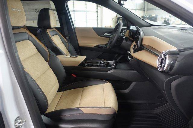 New 2026 Chevrolet Equinox ACTIV w/ Convenience Package III image 26
