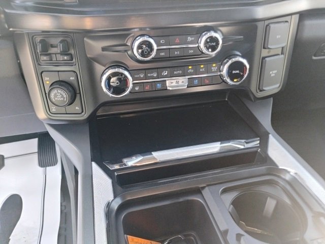 New 2025 Ford F350 Lariat w/ Lariat Ultimate Package image 11