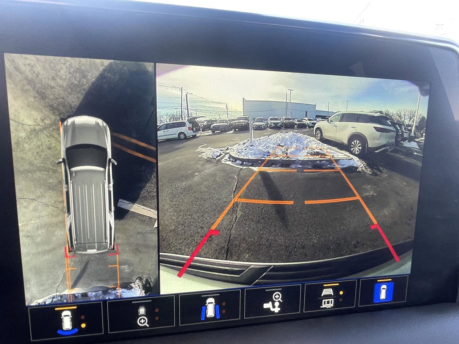 Used 2024 Chevrolet Tahoe High Country image 36