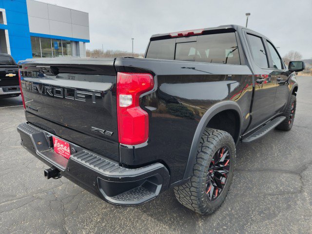 Used 2024 Chevrolet Silverado 1500 ZR2 w/ Technology Package image 5