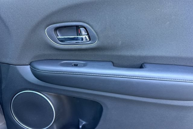 Used 2021 Honda HR-V EX image 21