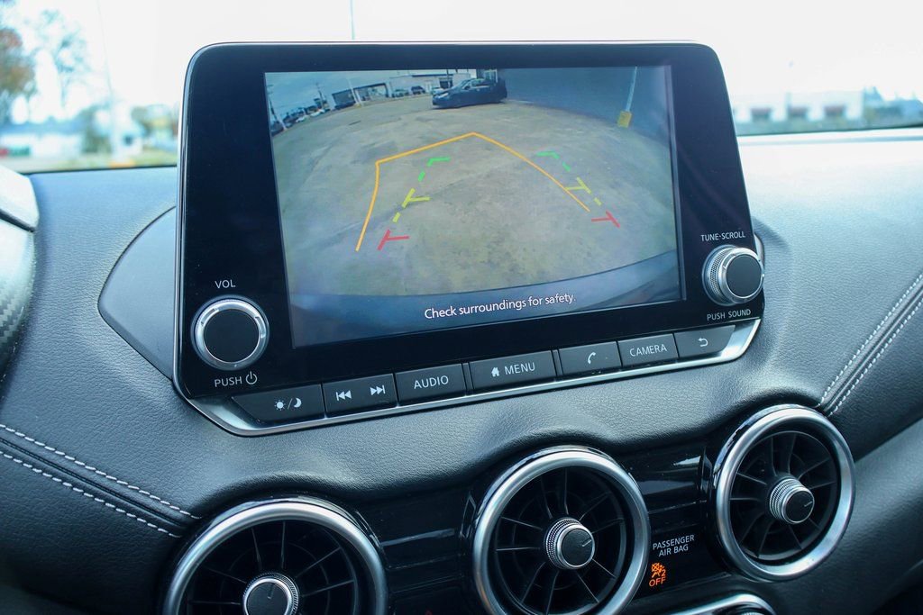 Used 2023 Nissan Sentra SV image 4