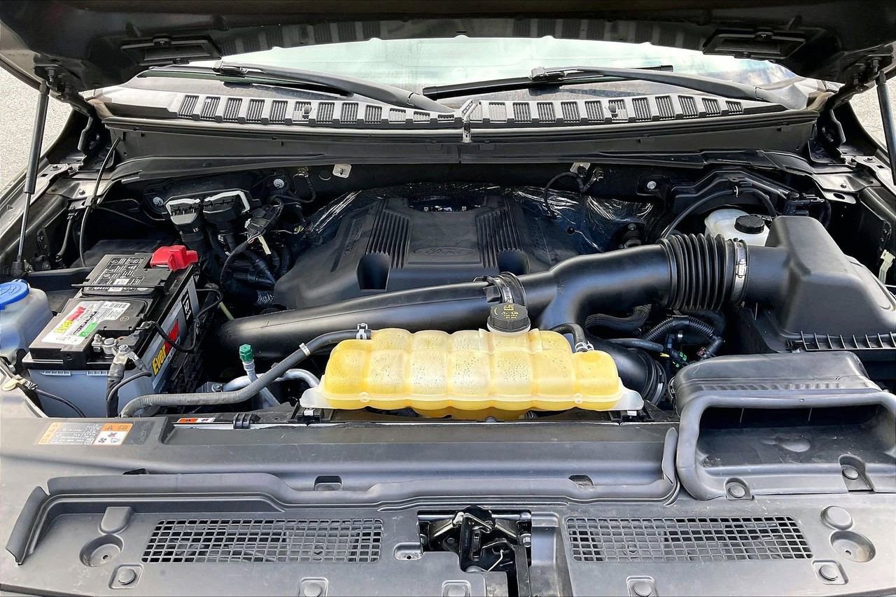 Used 2018 Ford Expedition XLT w/ Equipment Group 202A image 40