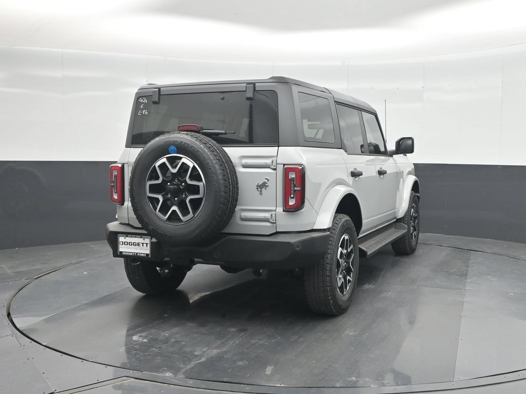 New 2026 Ford Bronco Outer Banks AWD/4WD image 26