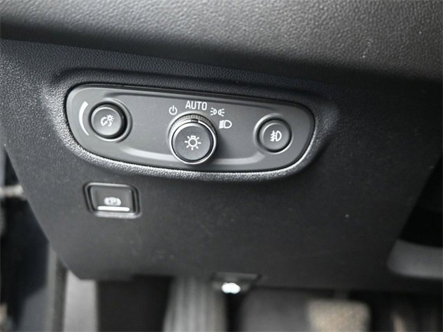 Used 2018 GMC Terrain Denali w/ Advanced Safety Package image 21