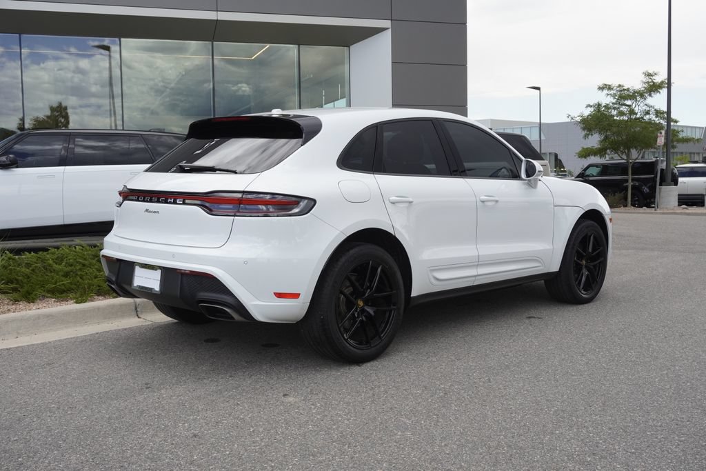 Used 2022 Porsche Macan AWD/4WD image 4
