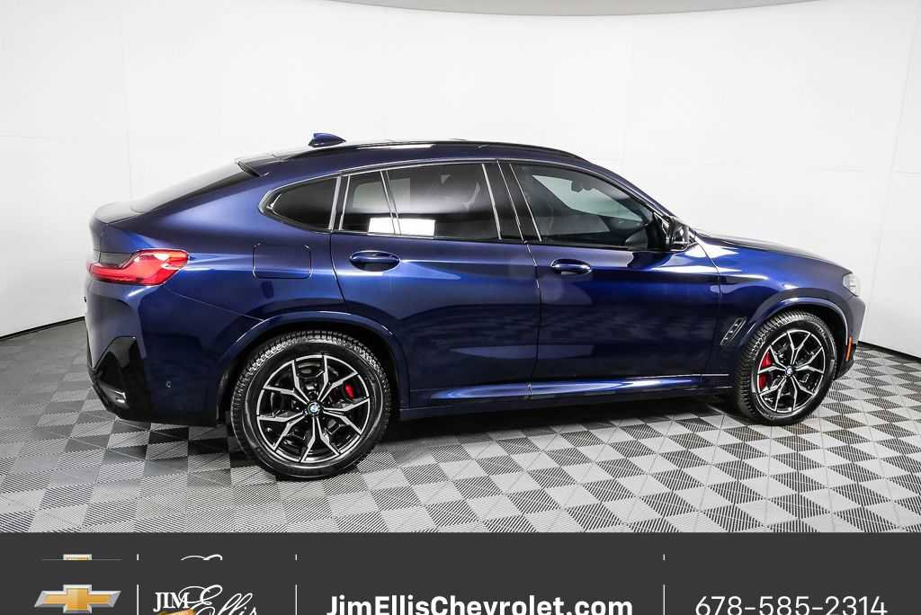 Used 2024 BMW X4 M40i image 28