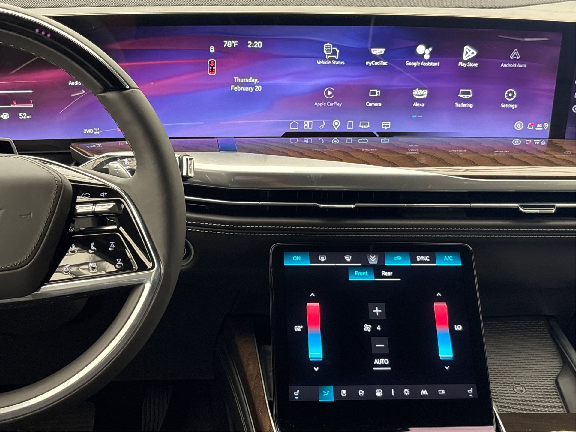 New 2025 Cadillac Escalade ESV Sport Platinum AWD/4WD image 16
