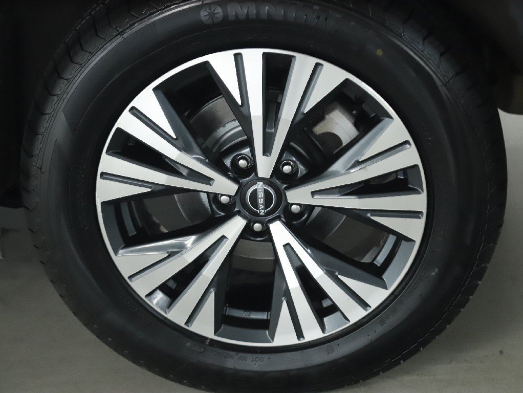 Certified 2023 Nissan Rogue SV AWD/4WD image 41