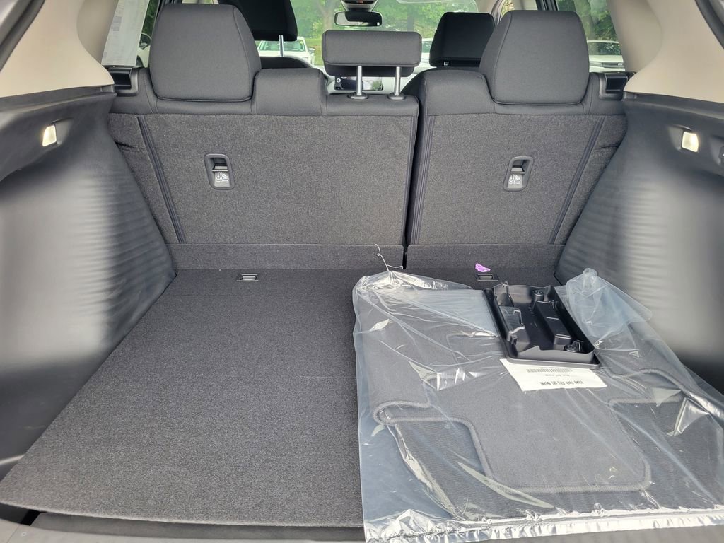 New 2026 Honda HR-V LX image 31