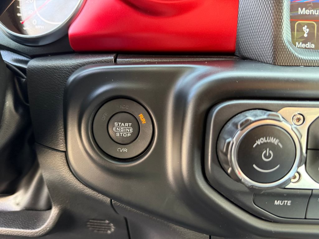 Used 2022 Jeep Wrangler Unlimited Rubicon w/ LED Lighting Group image 19