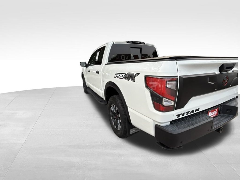 Used 2024 Nissan Titan PRO-4X w/ Pro-4x Utility Package AWD/4WD image 4