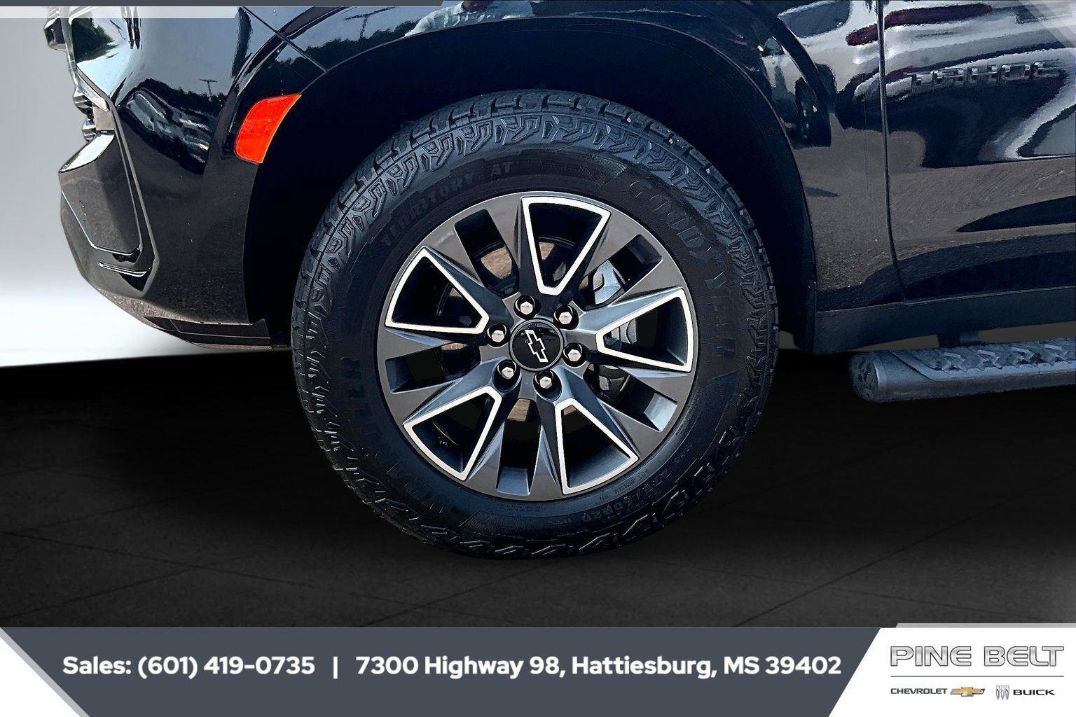 Used 2024 Chevrolet Tahoe Z71 w/ Off-Road Capability Package AWD/4WD image 7