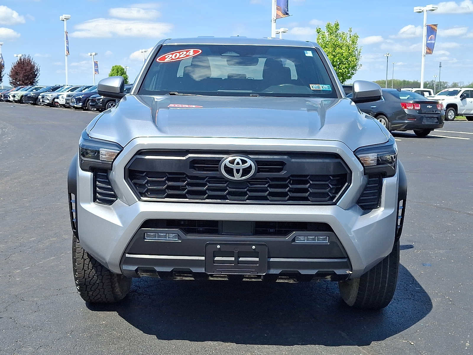 Used 2024 Toyota Tacoma TRD Off-Road AWD/4WD video 2