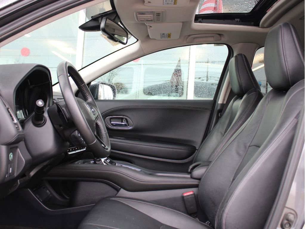 Used 2022 Honda HR-V EX-L image 10