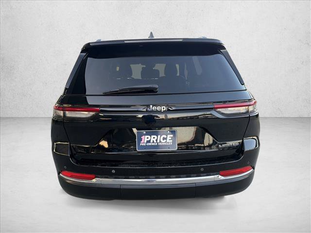Used 2022 Jeep Grand Cherokee Limited RWD image 4