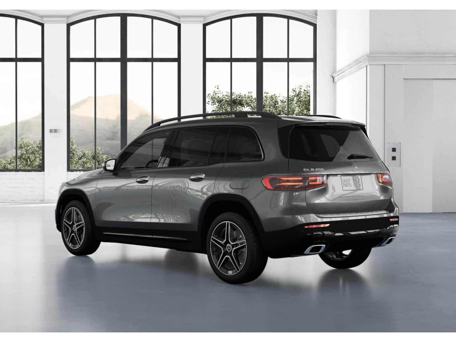 Used 2026 Mercedes-Benz GLB 250 image 28