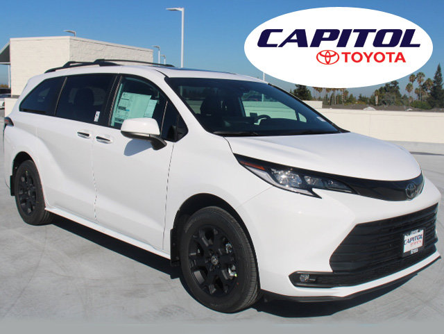 New 2026 Toyota Sienna XLE Woodland Edition AWD/4WD image 1