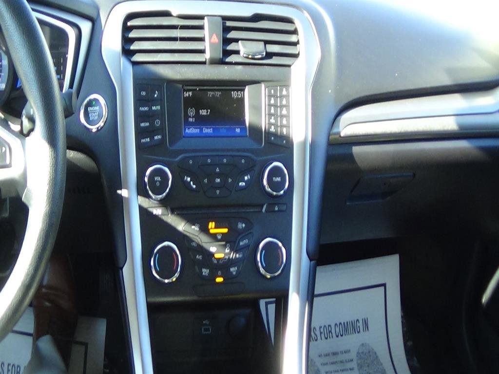 Used 2018 Ford Fusion S image 23