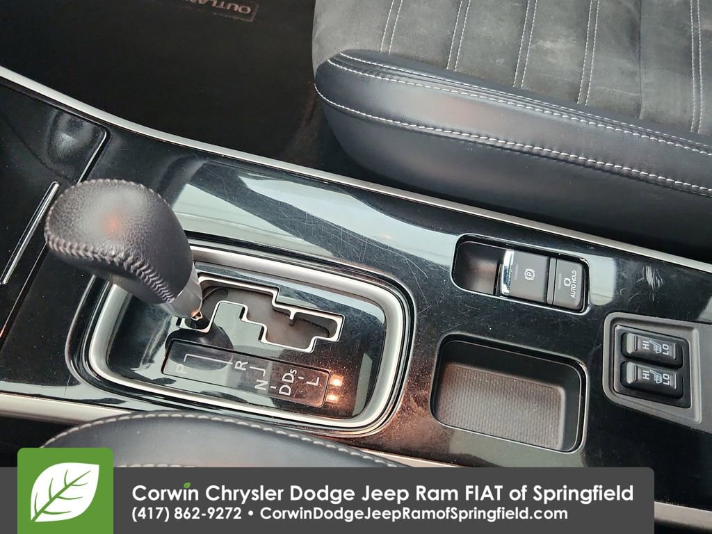 Used 2019 Mitsubishi Outlander LE FWD image 27