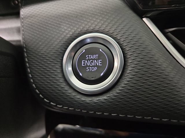 Used 2025 Chevrolet Equinox LT AWD/4WD image 24