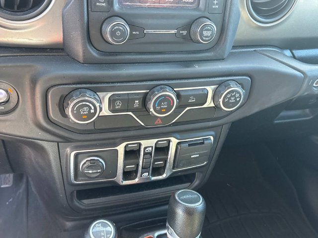 Used 2020 Jeep Gladiator Sport w/ Quick Order Package 24S AWD/4WD image 33