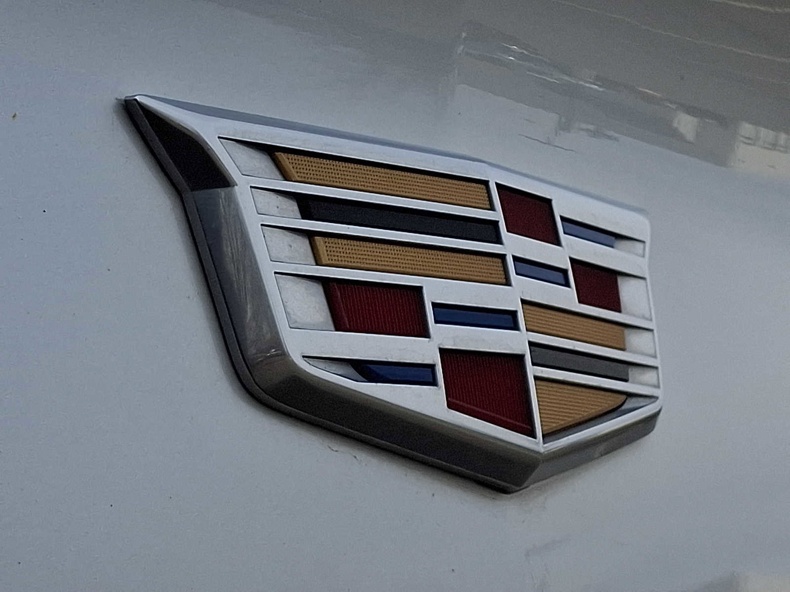 Used 2024 Cadillac XT4 Premium Luxury image 33