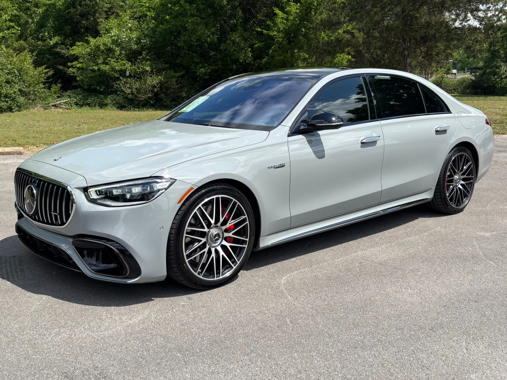 Used 2024 Mercedes-Benz S 63 AMG S image 2