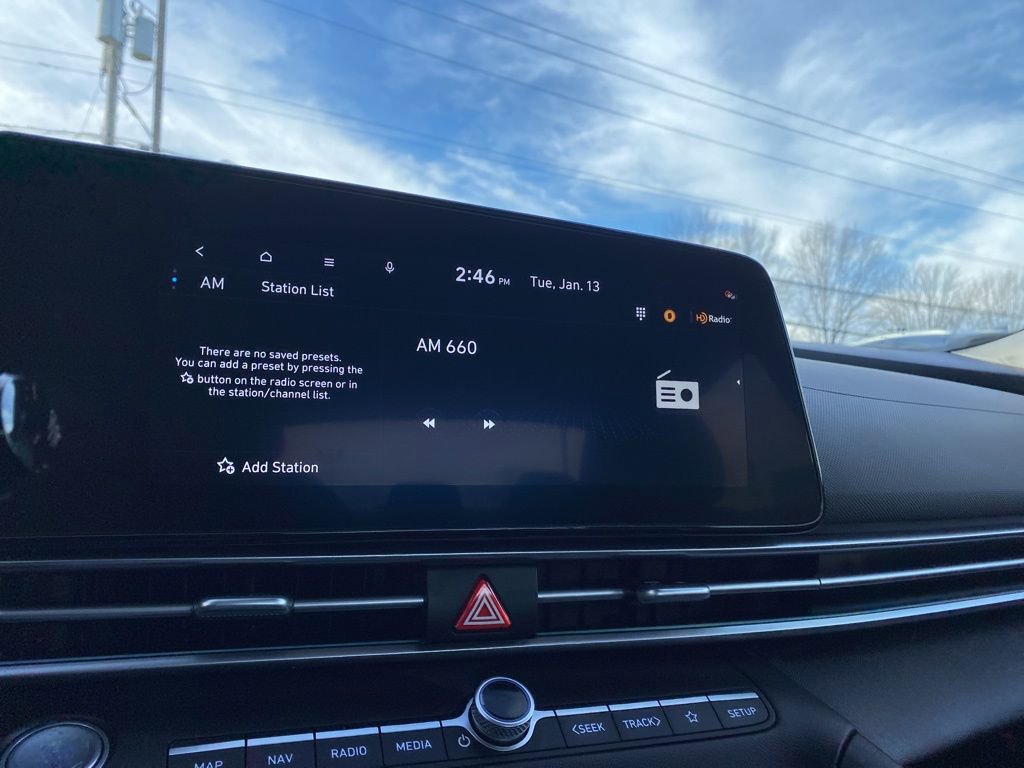 New 2025 Hyundai Elantra SEL w/ Cargo Package image 17