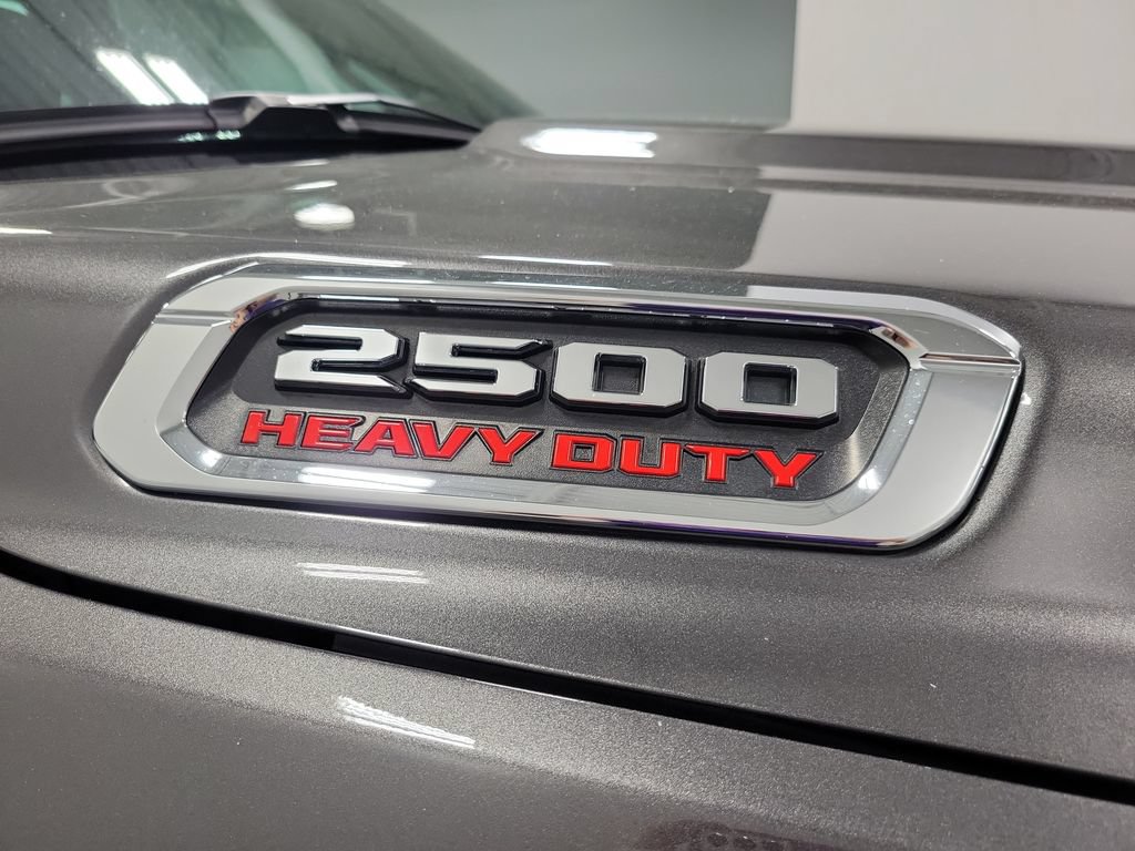 Used 2024 RAM 2500 Tradesman w/ Chrome Appearance Group AWD/4WD image 23