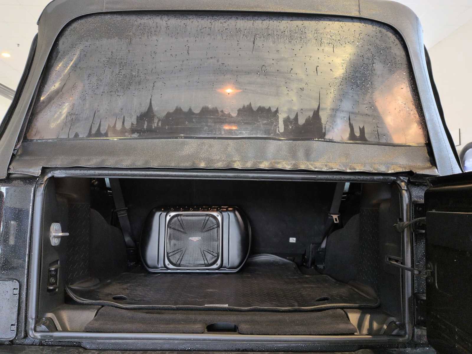 Used 2017 Jeep Wrangler Unlimited Sport w/ Connectivity Group image 28