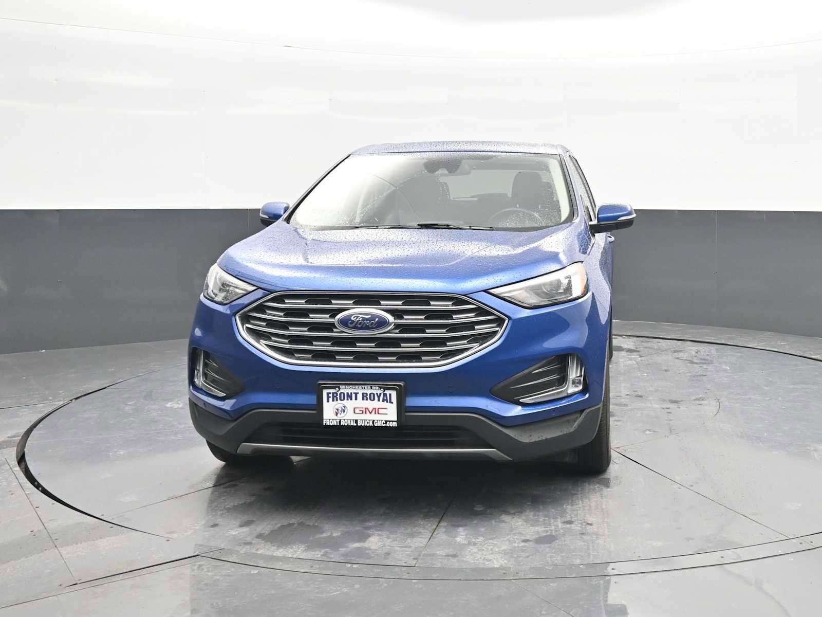 Used 2022 Ford Edge Titanium image 3