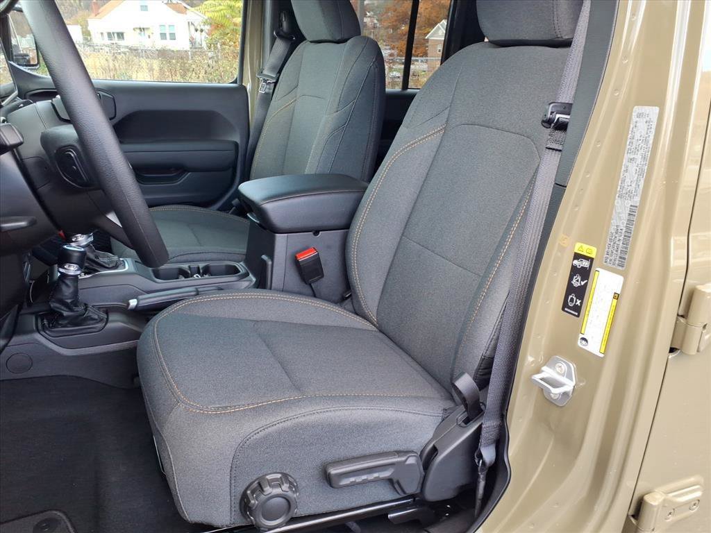 New 2026 Jeep Wrangler Unlimited Sport AWD/4WD image 4