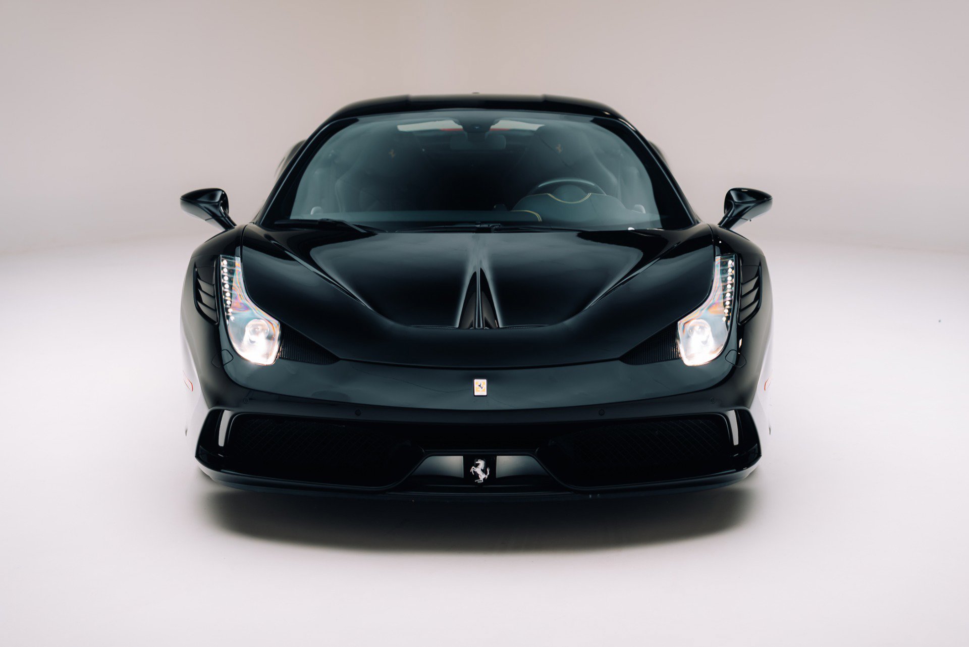 Used 2015 Ferrari 458 Speciale Coupe RWD image 4