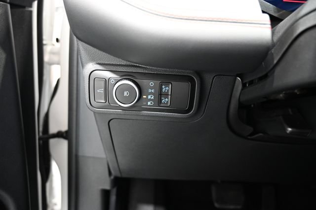 Used 2025 Ford Explorer ST-Line w/ ST-Line Street Pack AWD/4WD image 24
