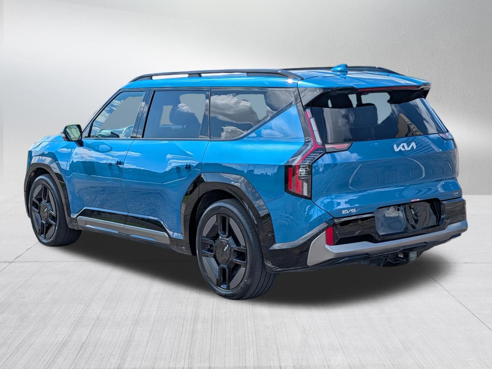 Certified 2024 Kia EV9 GT-Line AWD/4WD image 5