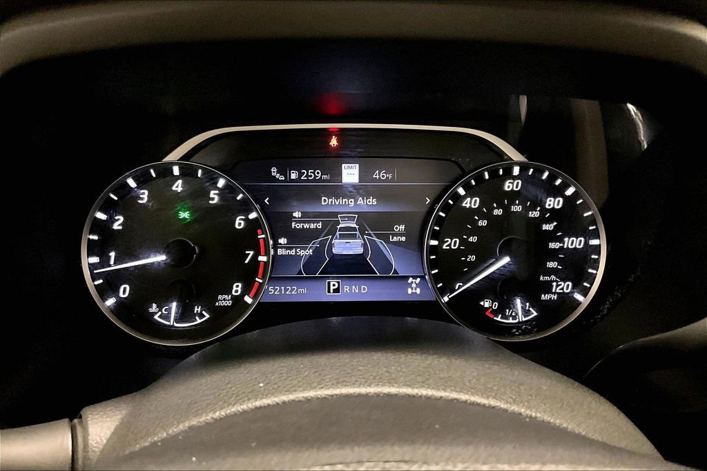 Used 2021 Nissan Titan SV w/ SV Convenience Package image 14