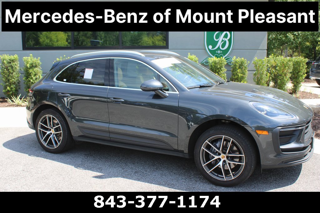 Used 2022 Porsche Macan image 2
