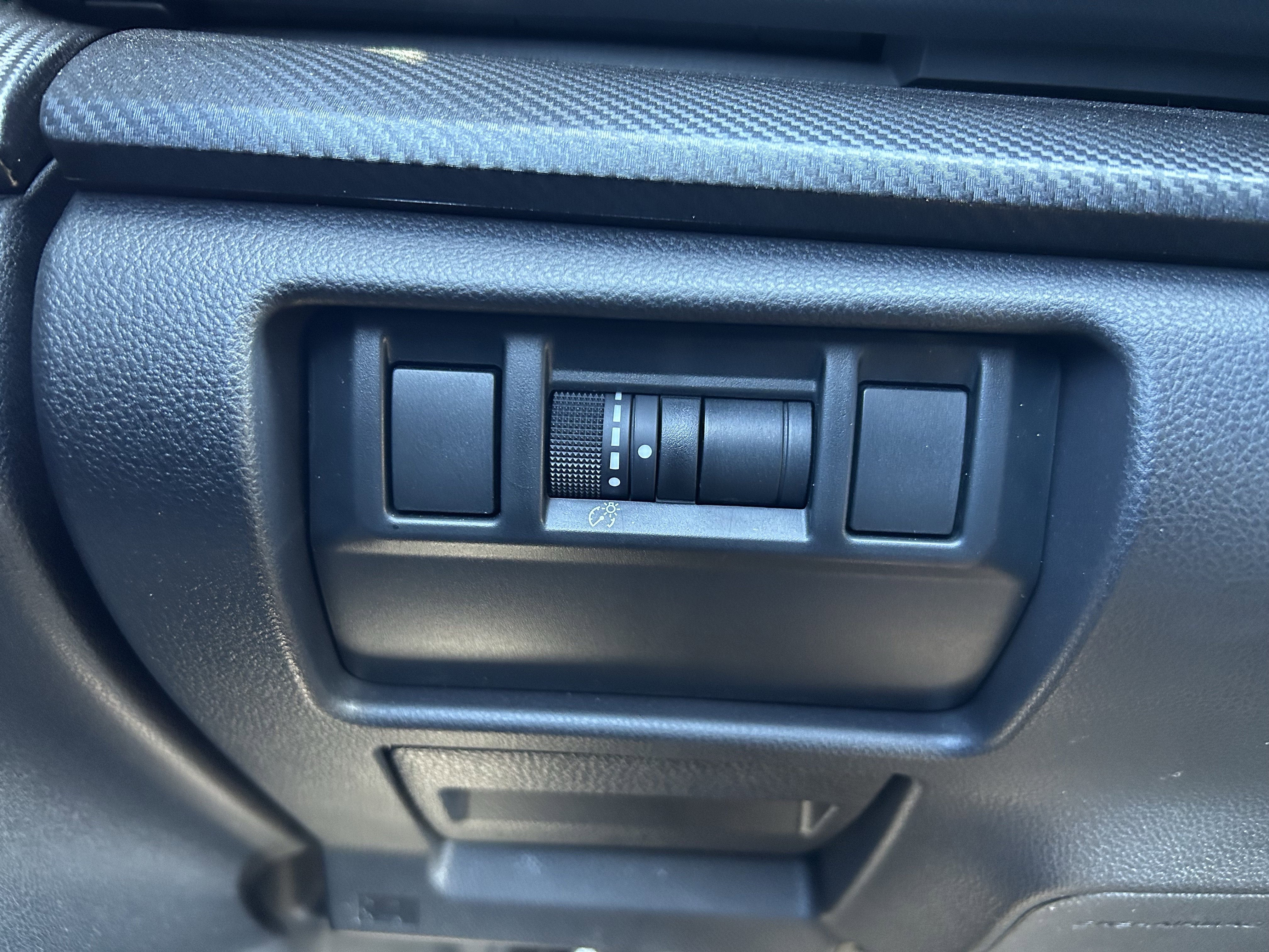 Certified 2025 Subaru Crosstrek 2.5i Sport image 18