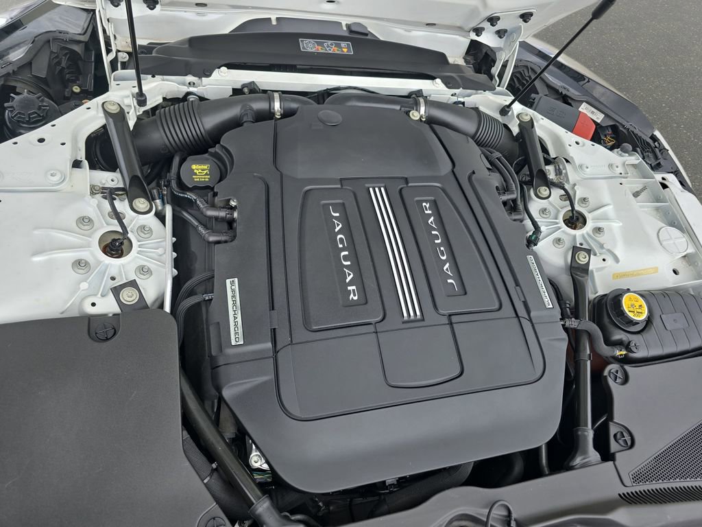 Used 2014 Jaguar F-TYPE S image 30