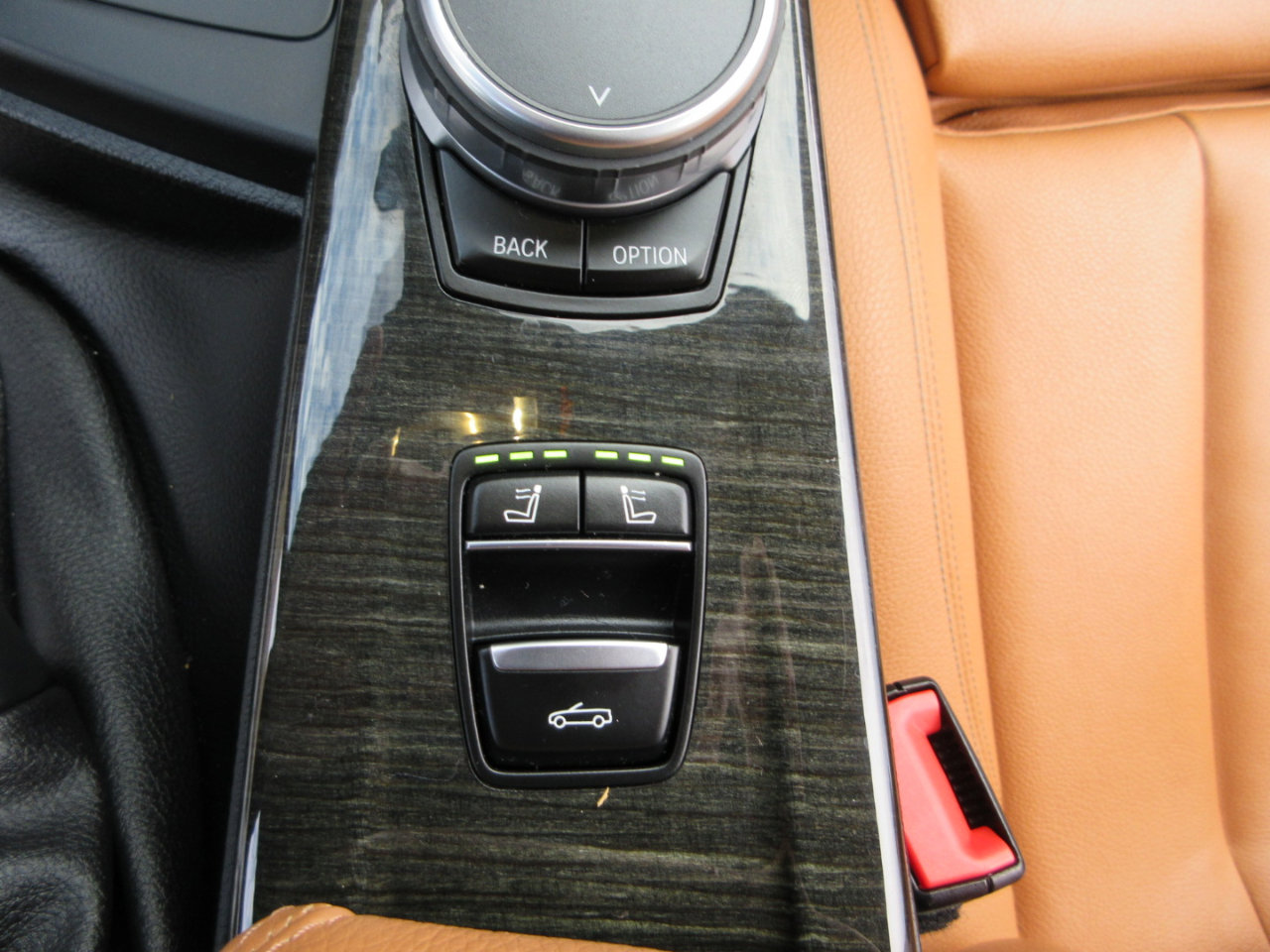 Used 2019 BMW 440i Convertible w/ Convenience Package image 28